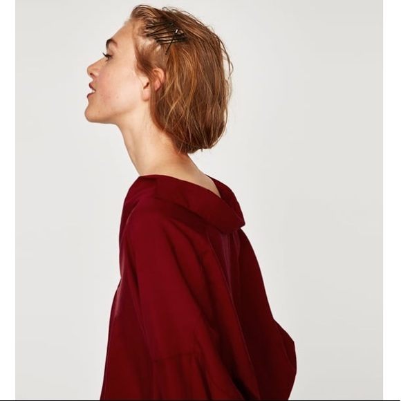 Zara Flowing V-Neck Top in Maroon - Picture 3 of 8